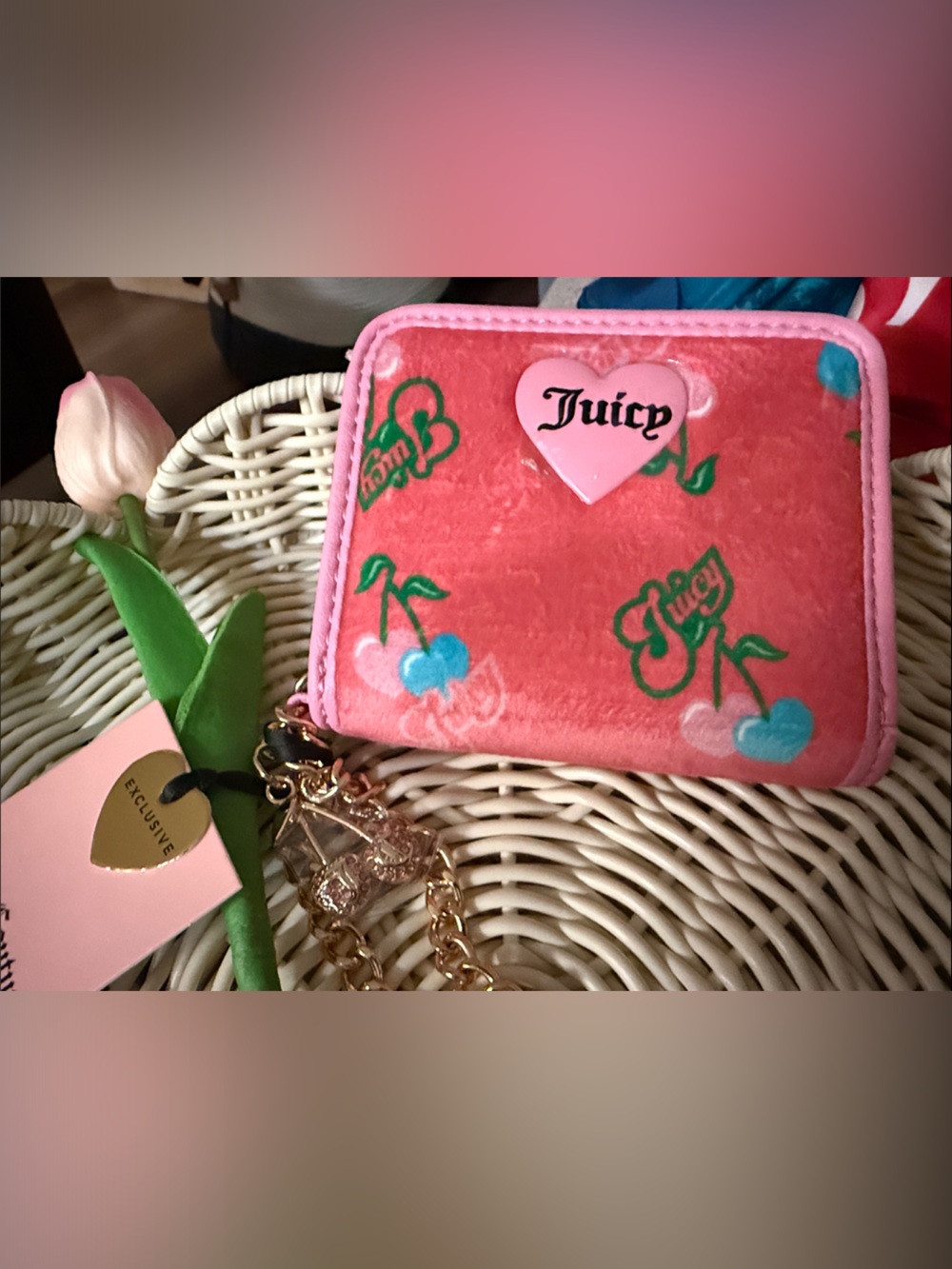 🍂🍏NEW🍎🍁Juicy Couture Pink Cherry Plush Wallet with Heart Logo Charm